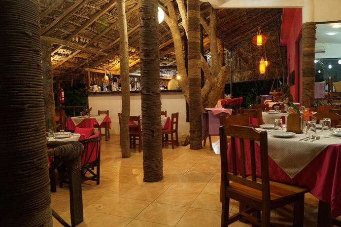 Imagen general del Hotel La Aldea Del Halach Huinic. Foto 16