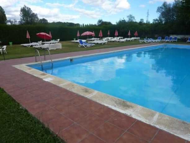 Imagen de la piscina del Hotel La Alegría, Cubillas de Rueda. Foto 16