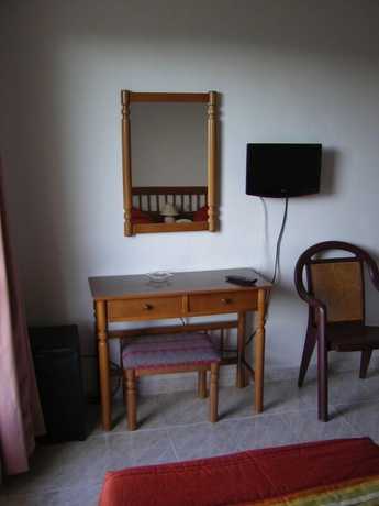 Imagen de la habitación del Hotel La Alegr&iacute;a. Foto 8