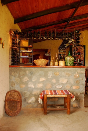 Imagen del bar/restaurante del Hotel La Alejandra. Foto 7