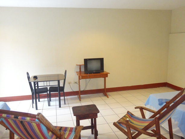 Imagen de los interiores del Hotel La Arboleda. Foto 9