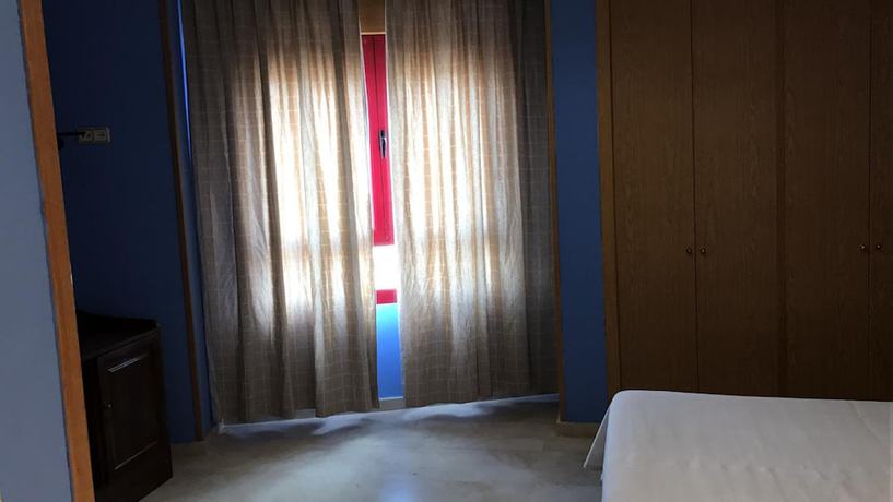 Imagen de la habitación del Hotel La Atalaya. Foto 16