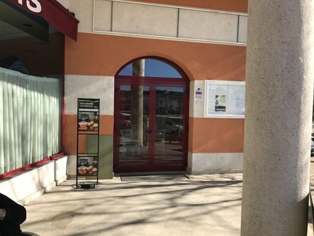 Imagen del bar/restaurante del Hotel La Atalaya. Foto 7