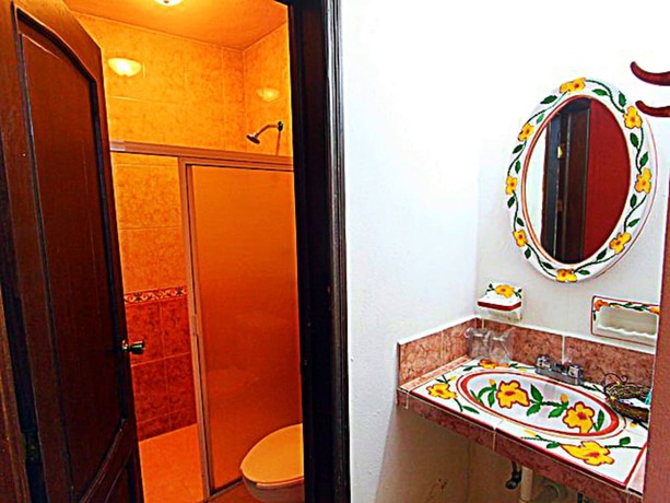 Imagen de la habitación del Hotel La Aurora Colonial. Foto 6