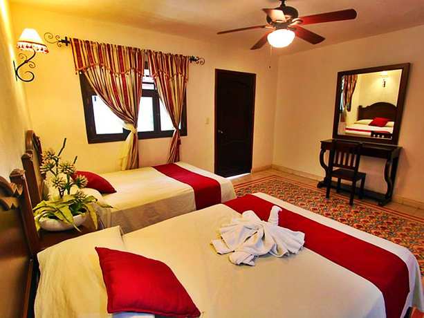 Imagen de la habitación del Hotel La Aurora Colonial. Foto 8