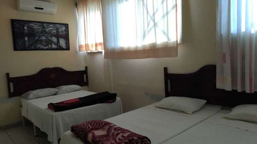 Imagen de la habitación del Hotel La Avenida. Foto 6