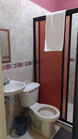 Imagen de la habitación del Hotel La Avenida. Foto 9