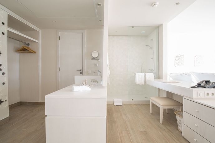 Imagen de la habitación del Hotel La Badira - Adults Only. Foto 7