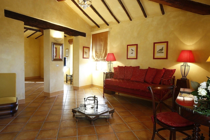 Imagen de los interiores del Hotel La Bagnaia Golf Resort. Foto 16