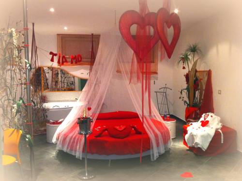 Imagen de la habitación del Hotel La Baia Di Ulisse. Foto 10