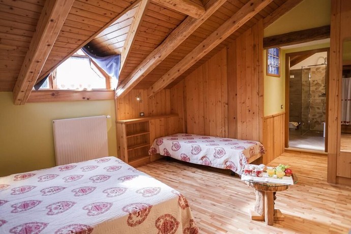 Imagen de la habitación del Hotel La Baita, Malborghetto. Foto 18