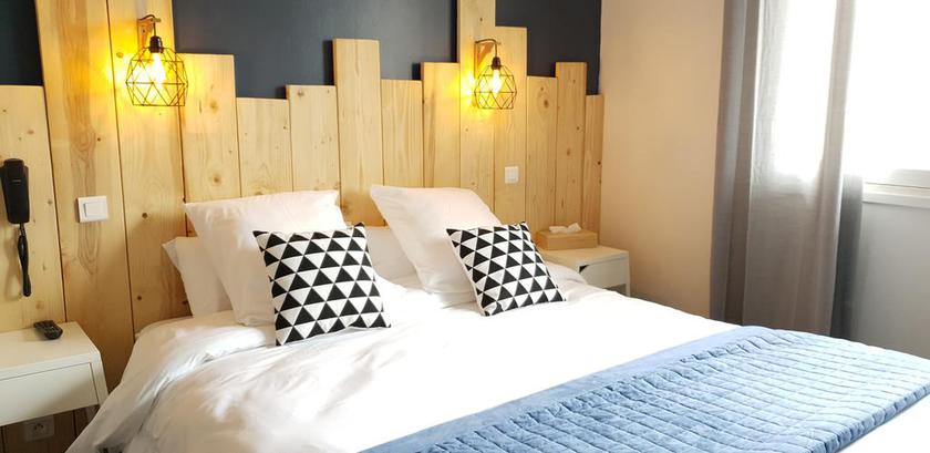 Imagen de la habitación del Hotel La Baïne. Foto 7