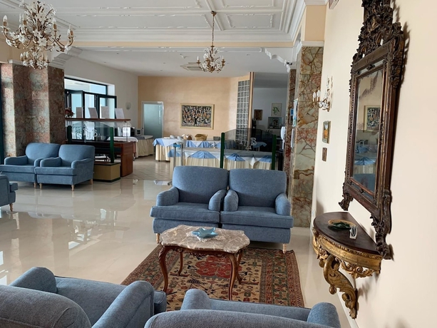 Imagen de los interiores del Hotel La Balnearia. Foto 19
