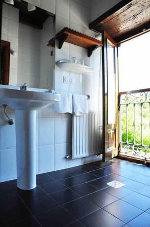 Imagen de la habitación del Hotel La Balsa. Foto 10