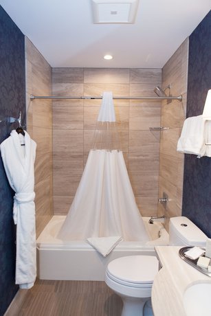 Imagen de la habitación del Hotel La Banque. Foto 11