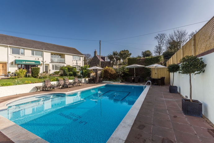 Imagen de la piscina del Hotel La Barbarie. Foto 12