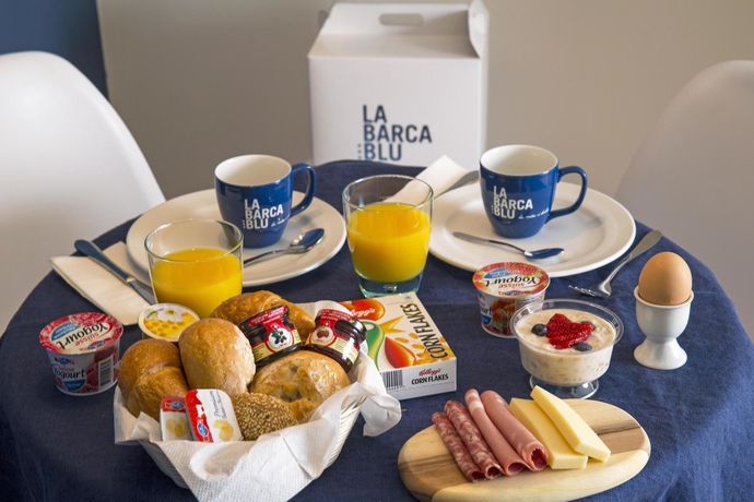 Imagen de los interiores del Hotel La Barca Blu. Foto 15