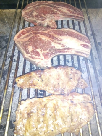 Imagen del bar/restaurante del Hotel La Barca. Foto 2