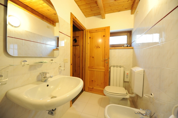 Imagen de la habitación del Hotel La Barme. Foto 8