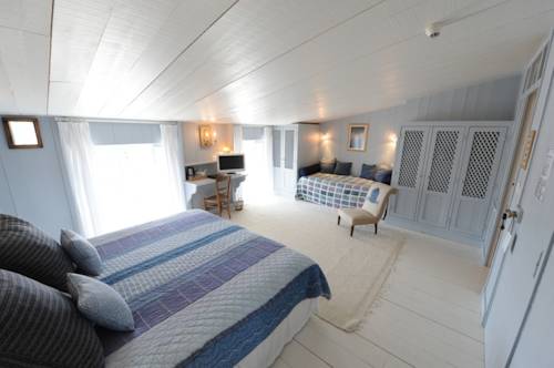 Imagen de la habitación del Hotel La Baronnie Hôtel & SPA. Foto 6