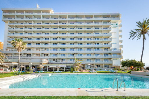 Imagen de la piscina del Hotel La Barracuda. Foto 18
