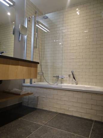 Imagen de la habitación del Hotel La Barri&egrave;re De Transinne. Foto 5