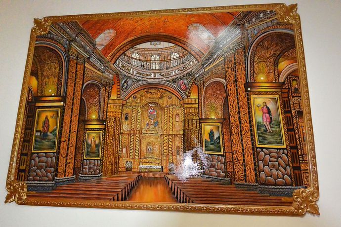 Imagen de la habitación del Hotel La Basílica Quito. Foto 15