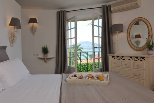 Imagen de la habitación del Hotel La Bastide D'antoine. Foto 2