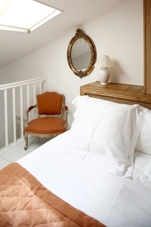 Imagen de la habitación del Hotel La Bastide De Moustiers. Foto 7