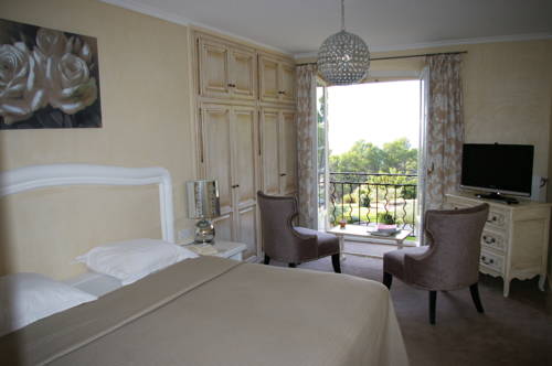 Imagen de la habitación del Hotel La Bastide De Tourtour and Spa. Foto 13