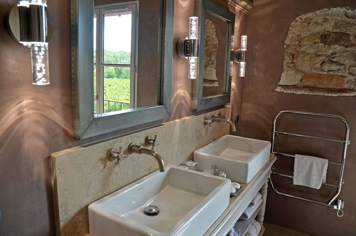 Imagen de la habitación del Hotel La Bastide Du Clos Des Roses. Foto 15