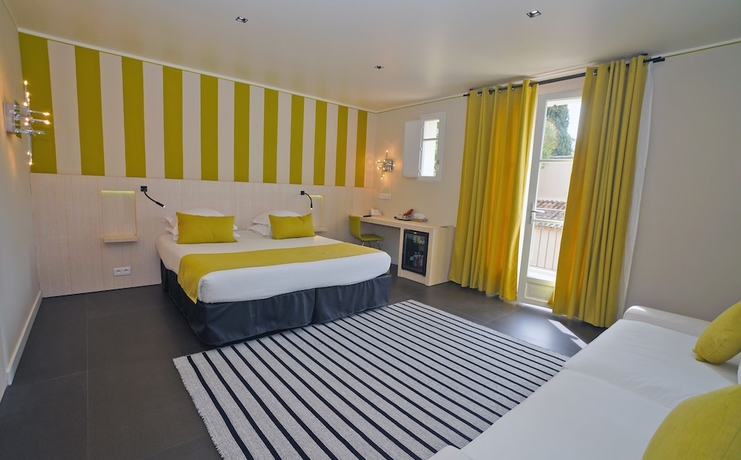 Imagen de la habitación del Hotel La Bastide Du Port. Foto 9