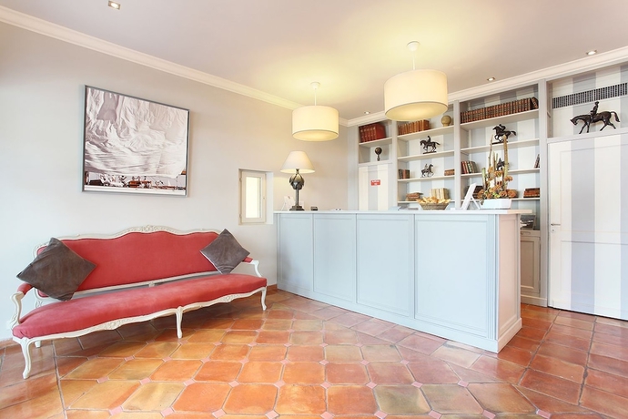 Imagen de los interiores del Hotel La Bastide Du Port. Foto 18