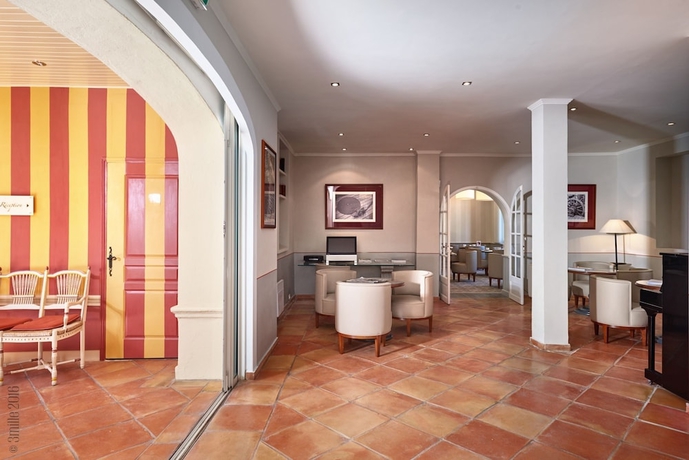 Imagen de los interiores del Hotel La Bastide Du Port. Foto 19