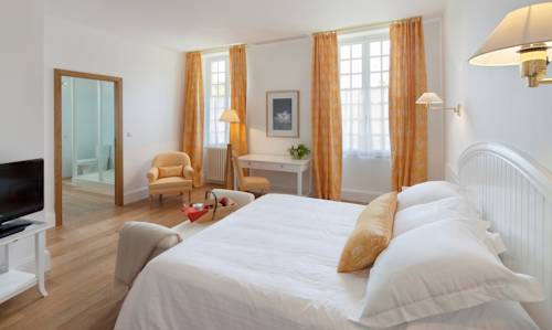 Imagen de la habitación del Hotel La Bastide. Foto 4