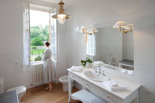 Imagen de la habitación del Hotel La Bastide. Foto 9