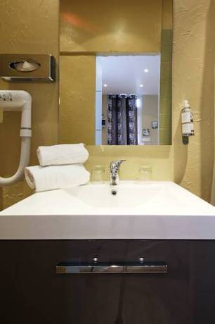 Imagen de la habitación del Hotel La Bastide Gourmande. Foto 5