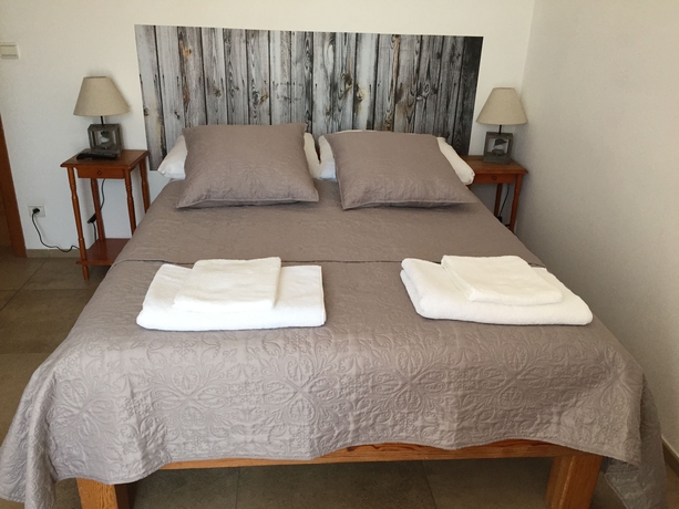 Imagen de la habitación del Hotel La Bastide, LE LAVANDOU. Foto 2