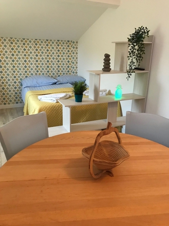 Imagen de la habitación del Hotel La Bastide, LE LAVANDOU. Foto 5
