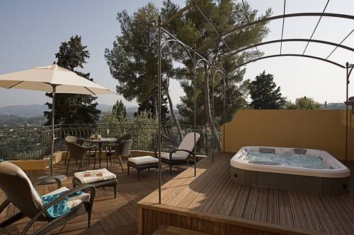 Imagen de la habitación del Hotel La Bastide Saint Antoine. Foto 15