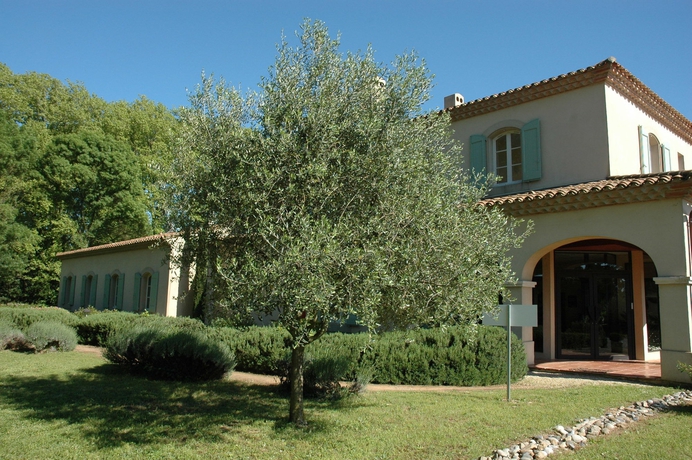 Imagen de los exteriores del Hotel La Bastide Saint Martin. Foto 11