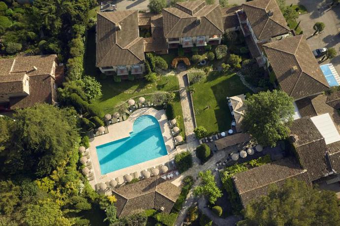 Imagen de los exteriores del Hotel La Bastide de Mougins, a Tribute Portfolio. Foto 10