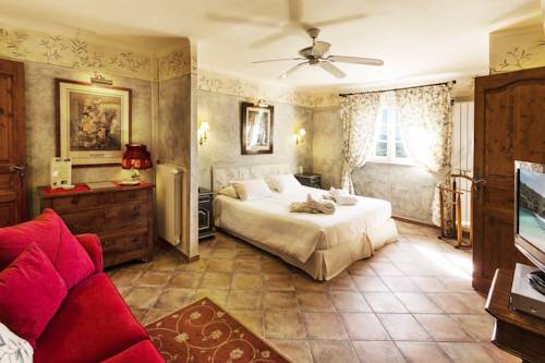 Imagen de la habitación del Hotel La Bastide du Calalou, BW Signature Collection. Foto 9