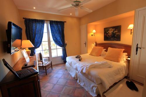 Imagen de la habitación del Hotel La Bastide du Calalou, BW Signature Collection. Foto 11