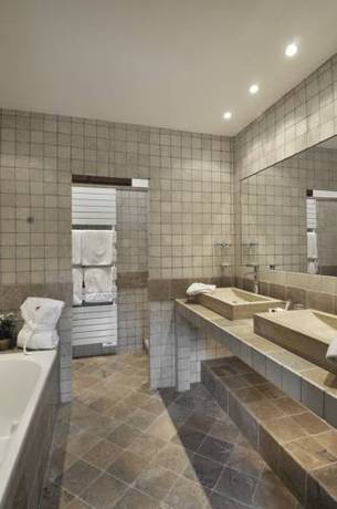 Imagen de la habitación del Hotel La Bastide du Calalou, BW Signature Collection. Foto 12