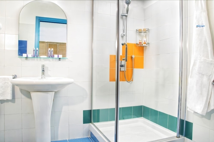 Imagen de la habitación del Hotel La Battigia. Foto 3