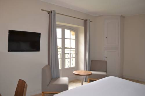 Imagen de la habitación del Hotel La Bégude Saint Pierre. Foto 7