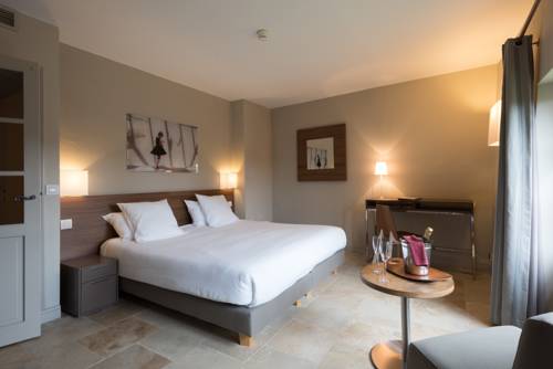 Imagen de la habitación del Hotel La Bégude Saint Pierre. Foto 13