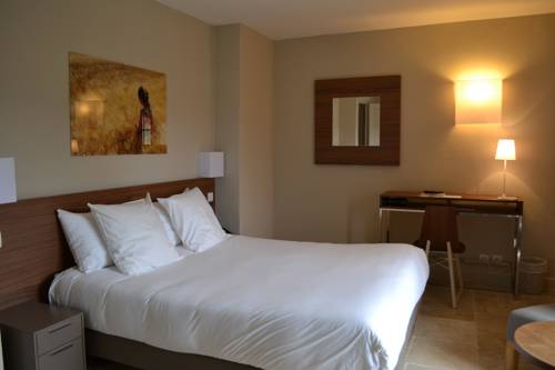 Imagen de la habitación del Hotel La Bégude Saint Pierre. Foto 15