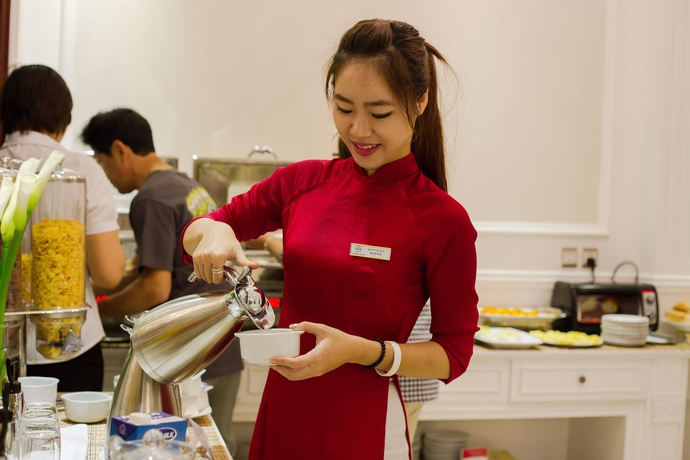 Imagen del bar/restaurante del Hotel La Beaute De Hanoi. Foto 6